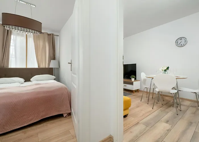 Rentplanet - Podgorze Apartment *