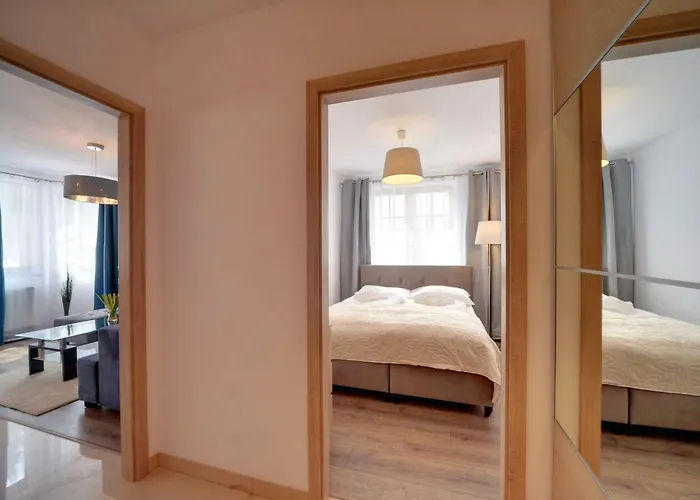 Rentplanet - Podgorze Apartment